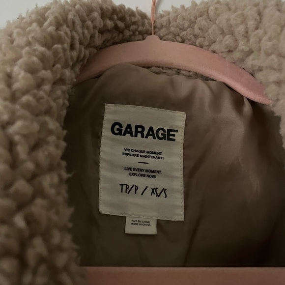 Sherpa Jacket - Picture 3 of 3